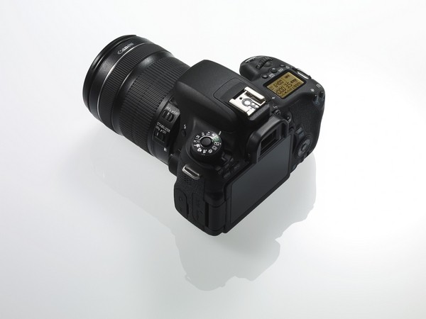 EOS 760D (Bild: Canon)
